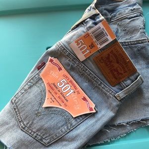 Brand new Levi’s 501 shorts